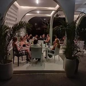 Gangga Blessta Hotel Accommodatie bij particulieren